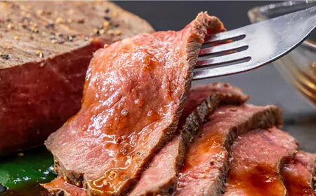 長崎和牛1kg食べ比べ定期便（ローストビーフ・焼肉・すき焼き）  冷凍配送 牛 牛肉 赤身 加工品 冷凍 真空パック 詰め合わせ 食べ比べ 贅沢セット あか牛 赤身肉 ローストビーフ 焼肉 すき焼き しゃぶしゃぶ 和牛 お祝い 年末年始 記念日 [WCR011]