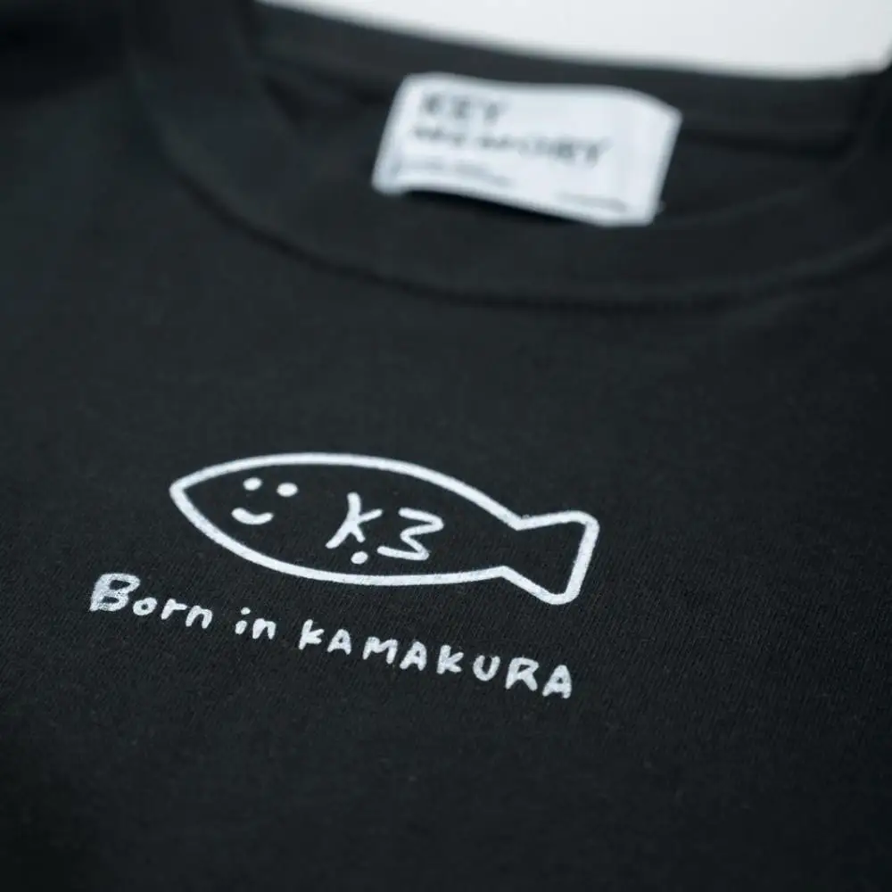 《3》【KEYMEMORY 鎌倉】フィッシュイラストロングTシャツ　BLACK