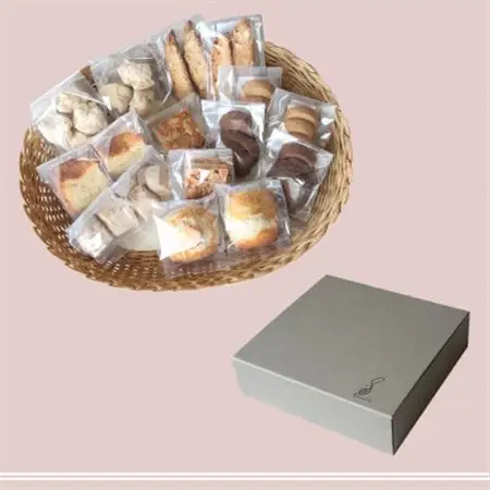 パティシエが作る焼き菓子詰め合わせ1箱(8種×各2袋)【配送不可地域：離島・沖縄県】【1562923】