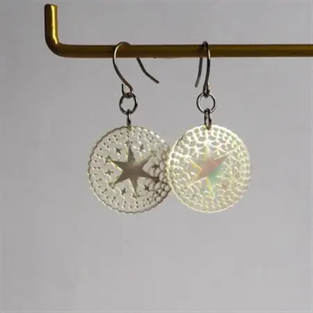 白蝶貝「ベツレヘムパール風」ピアス_装飾品・工芸品 ピアス・イヤリング アクセサリー _【1228030】