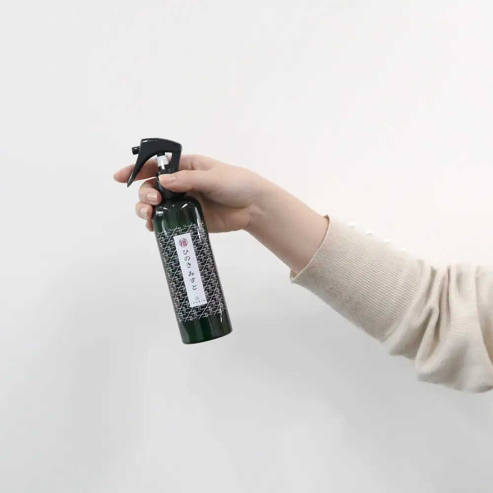 国産檜 IKONIH／アイコニー エッセンシャルひのきミスト 約200ml×1本【KH1】