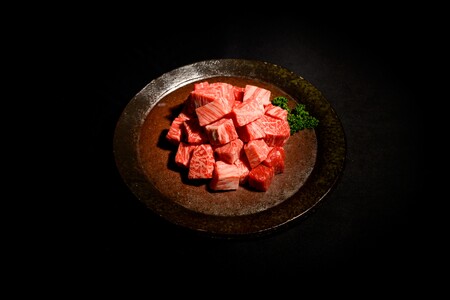 神戸牛赤身焼肉&サイコロ煮込み用  [肉 牛肉 神戸牛 最高級肉 神戸ビーフ 神戸肉 但馬牛 赤身 もも 焼肉 ヘルシー サイコロ 煮込み お取り寄せ 加東市 兵庫県]