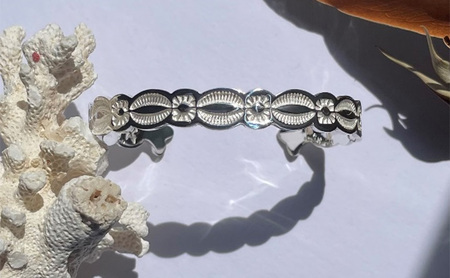 Flower ＆ Leaf Bangle レディース 選べるサイズ S ～ M サイズ バングル 