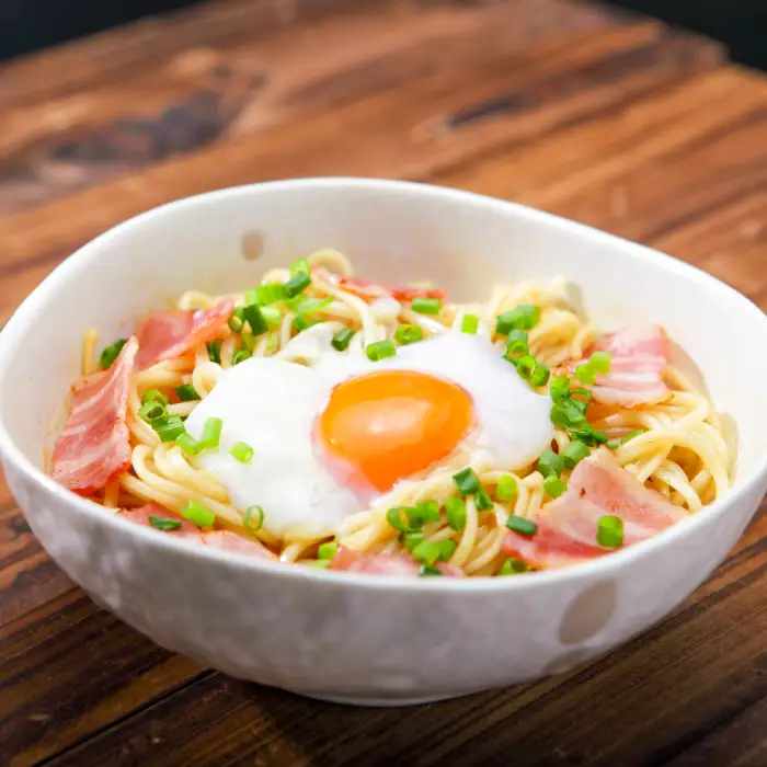 まぜ麺 ・ 手延べ うどん セット 2種×各4袋 / 手延べうどん うどん ウドン 饂飩 麺 めん 乾麺 まぜ麺 ピリ辛 詰め合わせ 南島原市 / ふるせ[SAQ052]