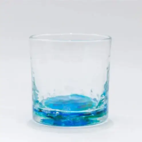 【RYUKYU GLASS WORKS 海風】オキナワオーシャン　ロック（レギュラー） 〇 沖縄 読谷村 夏 琉球ガラス GALA青い海 ガラス工房 東シナ海 青い空 ブルー うちなーすぐりむん 伝統工芸品 地場産品 人気商品 使い勝手よし プレゼントに サイズ違い有 お祝いに 爽やか 涼し気