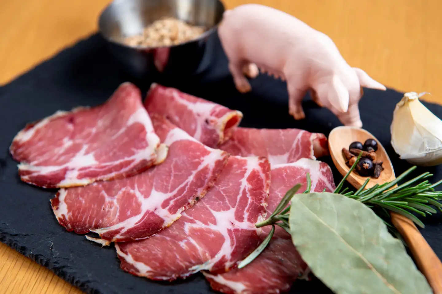 【三輪亭】セタガヤサラミセット【加工食品 加工品 サラミ 豚肉 生ハム 冷凍 人気 人気セット セット おつまみ 贈り物 プレゼント ギフト 】_0028-001-se5