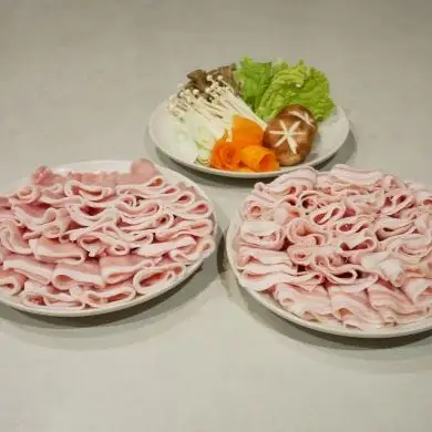肉屋のプロが厳選! 山武市産豚肉 しゃぶしゃぶセット 1.2kg （ロース600g・バラ600g）/ ふるさと納税 肉 精肉 豚 ポーク 豚肉 ロース バラ しゃぶしゃぶ セット 千葉県山武市 SMCE001