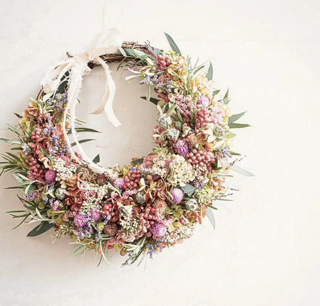 フラワーアレンジメントMサイズ 花 花束 ブーケ アレンジ プレゼント 贈り物 花のある生活ドライフラワー 生花 お祝い 記念日　株式会社KACHA 30-096