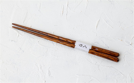 【Wood工房】拭き漆箸・くり　２４cm
