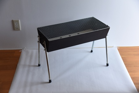 バーベキューコンロ　M-600L BBQ キャンプ 大人数 軽い 軽量 便利 簡単 組立 組み立て コンパクト 収納 キャンプ用品 バーベキュー用品 アウトドア シンプル おしゃれ 持ち運び 可能 小型
