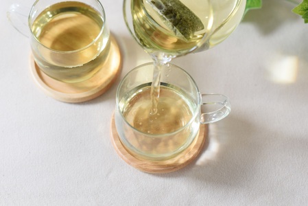バイオ茶・黒バイオ茶・颯々 ギフトボックスお茶 茶葉 tea 緑茶 ほうじ茶 ブレンド茶 製茶 茶粉末 水出し アイス ティーバッグ マグボトル お手軽 小分け 飲料類 水分補給 国産 スポーツ アウトドア まとめ買い お中元