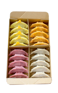 ＜国産野菜と県産豚肉をつかった冷凍生餃子4種食べ比べセット 4種×5個 計20個 オリジナル柚子胡椒タレ1個付＞ギョウザ ぎょうざ ギョーザ お試し【MI216-hc】【ハチサンイチ】