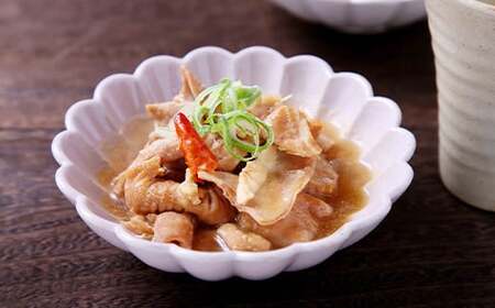 和食の定番！豚のもつ煮 8袋 じっくり やわらか 豚もつ 懐かしい 特製味噌 濃厚 タレ ご飯 お酒 温めるだけ 簡単 忙しい 食卓 おつまみ 手軽 ボリューム シェア F6T-612