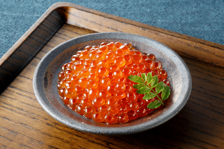 えりも産醤油いくら（200g）【er003-021-a】いくら イクラ 鮭いくら さけいくら 醤油漬 醤油漬け 鮭 さけ サケ しゃけ シャケ 鮭卵 魚卵 いくら丼 イクラ丼 魚 魚介類 魚介 海鮮 海の幸 海産物 冷凍 冷凍便 お取り寄せ グルメ 送料無料 国産 北海道産 北海道 えりも町