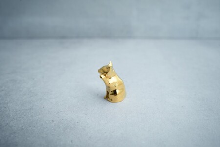 18金の招き猫 開運 黄金の縁起置物 / K18イエローゴールド25g 手のひらサイズの可愛いオブジェ / K18-BC001