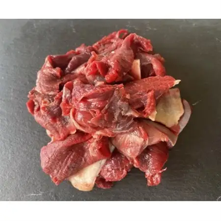 鹿スジ肉煮込み用 500g【配送不可地域：離島】【1587344】