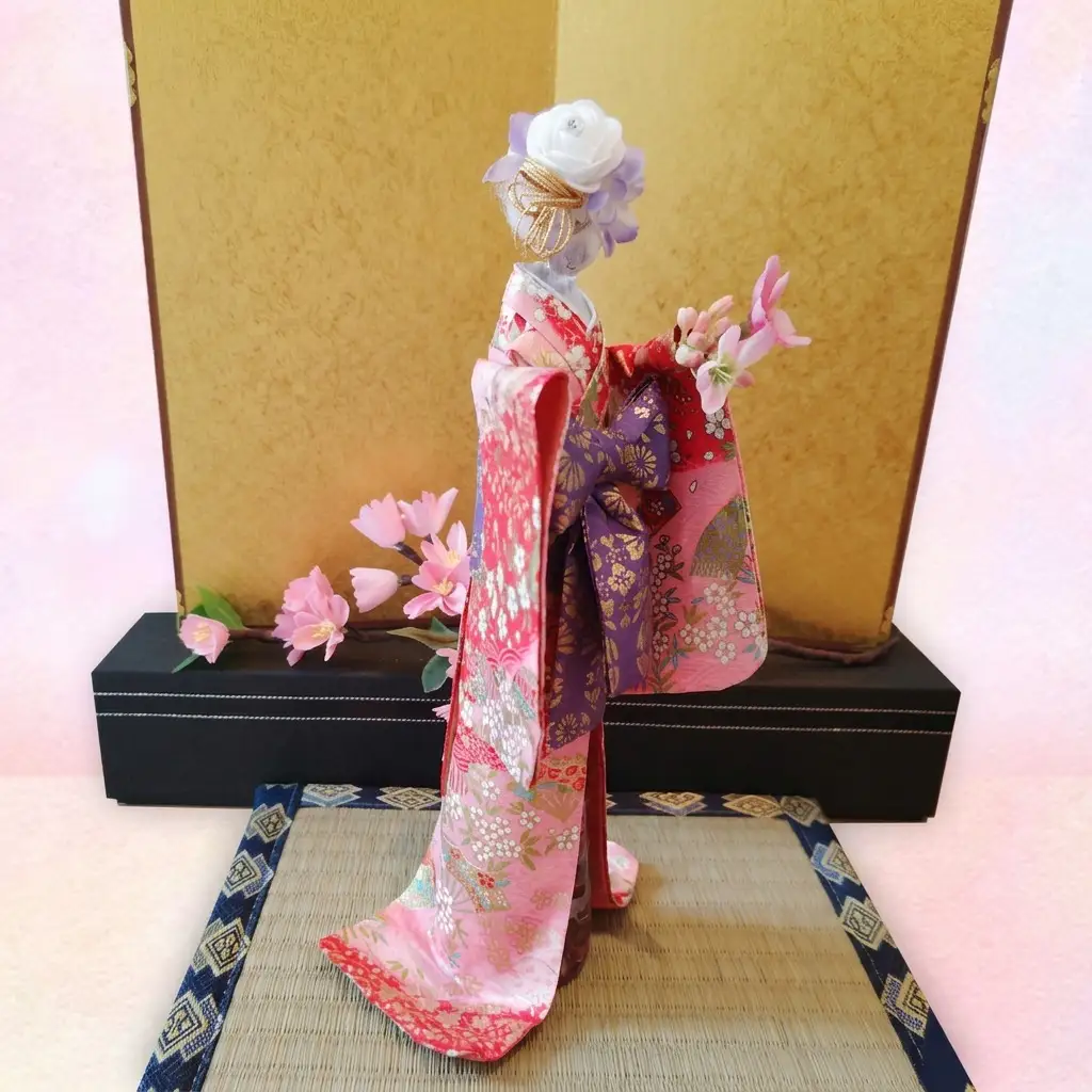 着物ドールハーバリウム 華姫ガラスちゃん ピンク桜模様着物ドール
