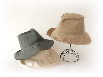 012 Mia Hat Canvas Soft Hat　【Khaki】 帽子 ハット 59cm カーキ  コットン100% パラフィン加工 サイズ調整ゴム付き 1枚仕立て 薄い 軽い 折りたたみ 携帯 デイリー使い 男女兼用 キャンバス ソフトハット ファッション 日本製 北杜市 [h333]