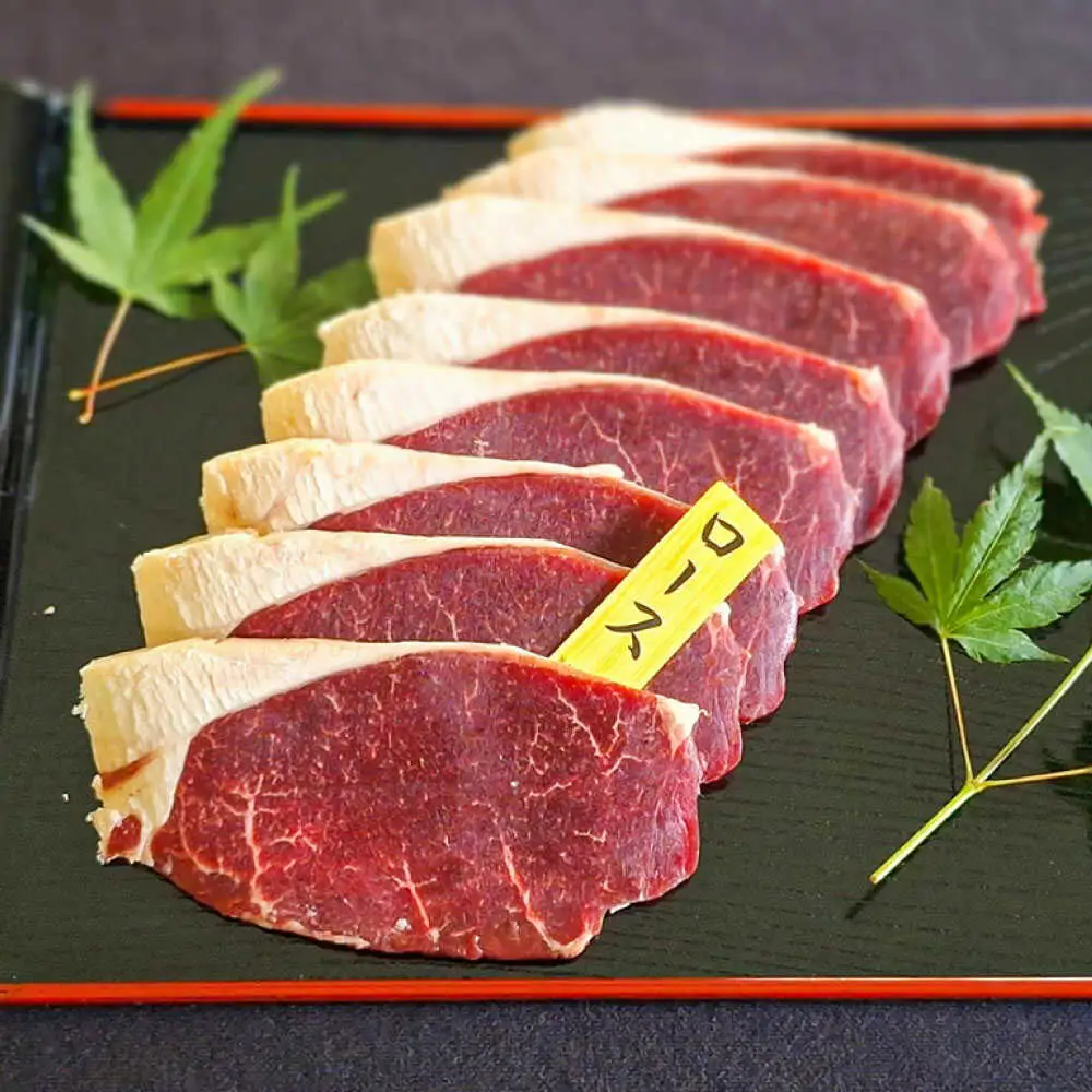 【部位おまかせ】鹿三種盛(焼肉用食べ比べ) 2～3人前 450ｇ×1パック ジビエ 焼肉  冷凍 食べ比べ BBQ[ARDE004]