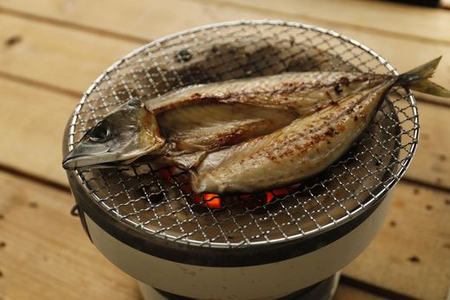 【一本釣り 匠の漁】天然アジ・三崎サバ一夜干しセット（各2枚） IKTJ005