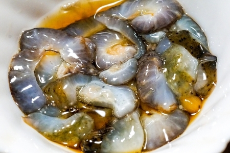 【先行予約】【数量限定】佐田岬海士の生ナマコ 約1kg（2～4匹）※北海道・東北地方・沖縄・離島への配送不可（2027年1月中旬頃より順次発送） IKTJ013