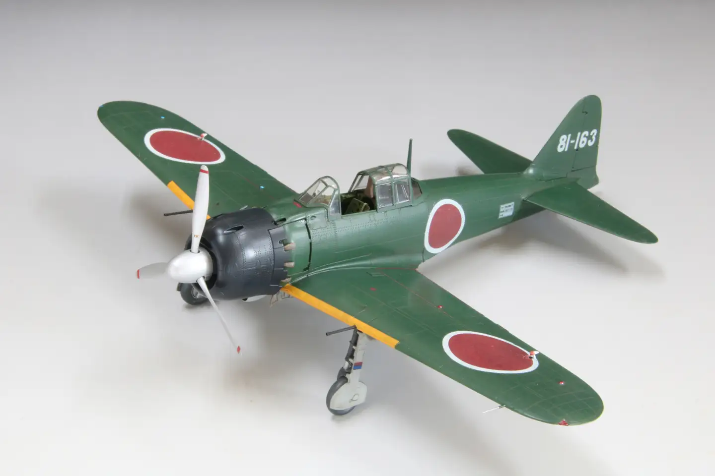 1/48帝国海軍 零式艦上戦闘機五二型（三菱製・中期型）