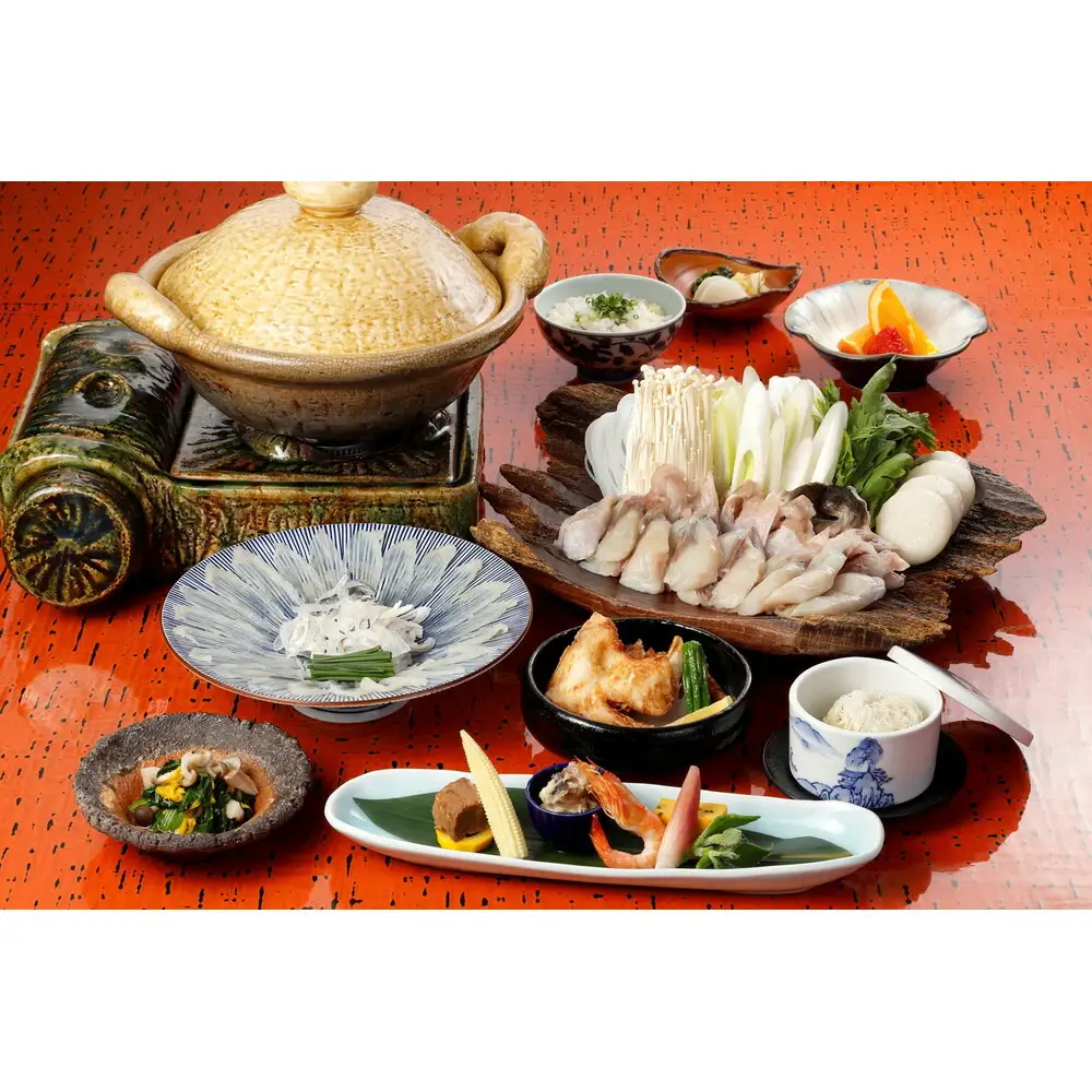 食事券 福岡市 日本料理 てら岡 お食事券 5,000円×9枚 ※45,000円分 チケット 券 レストラン ランチ ディナー 和食 玄界灘 魚料理 寿司 福岡 福岡県