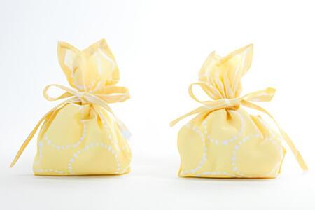 消臭 除菌 『 kukkia（靴用）（花）』【 イエロー×ホワイト 】| koti コティ ハンドメイド 手づくり 靴の消臭 剣道 消臭雑貨 日用品 家 脱臭 空気感染 予防 カビ 細菌 ウィルス 喘息 アトピー ヨード建材 オススメ 千葉県 君津市 きみつ