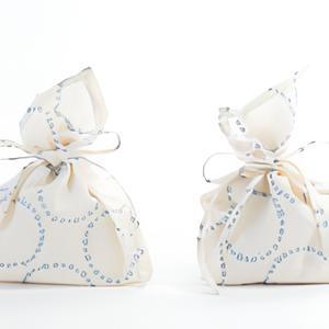 消臭 除菌 『 kukkia（靴用）（花）』【 ホワイト×ブルー 】| koti コティ | ハンドメイド 手づくり 靴の消臭 剣道 消臭雑貨 日用品 家 脱臭 空気感染 予防 カビ 細菌 ウィルス 喘息 アトピー ヨード建材 オススメ 千葉県 君津市 きみつ