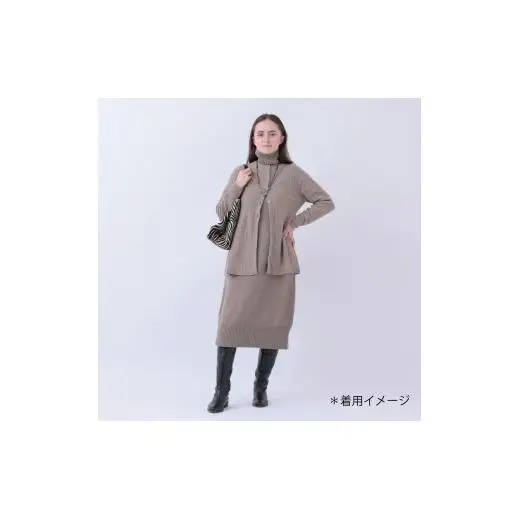 ルーエンローズ カシミヤ 地柄チュニックカーディガン（ブラウン） RU2311-23