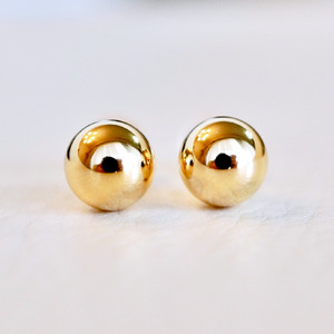 【ジュエリー】K18 18金 ゴールド 地金 シンプル ボール ピアス (7mm) 保証書付 KO-0033 242-011-b