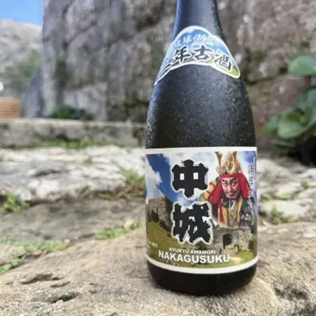 【琉球泡盛・まさひろ酒造】中城 3年古酒30度 4合瓶 720ml【1686903】