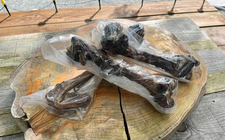 【全６回定期便（２か月に１回）】犬用丹沢鹿肉 骨付きジャーキー 3パックセット【 犬 いぬ イヌ ペット用 鹿肉 ジャーキー おやつ 神奈川県 山北町 】