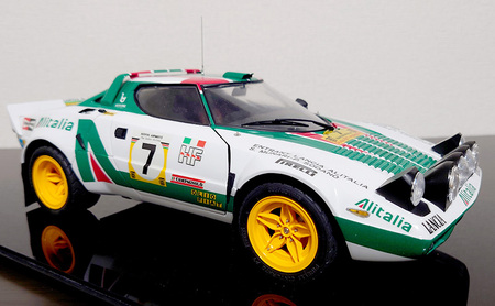 プラモデル 1/12 MODELING 童友社 模型 車