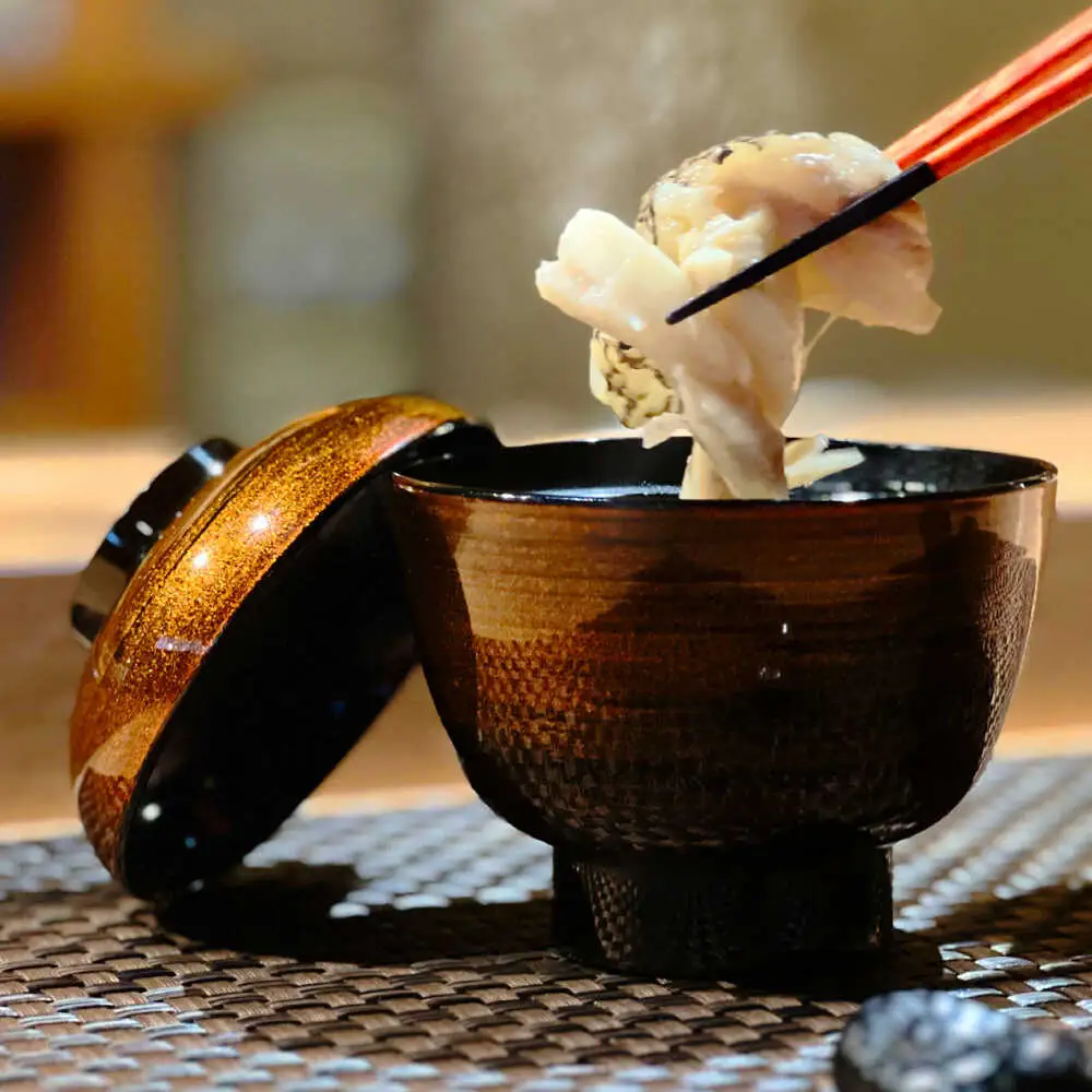 【全2回定期便】 「壱岐のリゾートホテル監修」幻天然クエ・鯛・亀の手入り贅沢壱州味噌汁《壱岐市》 【みやげ処 縁由】[JBJ035]