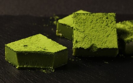 《冷凍》 北海道生チョコレート （抹茶） 約500g （約100g×5箱） 合計100粒 生チョコレート 生チョコ チョコレート チョコ スイーツ 北海道 小樽市