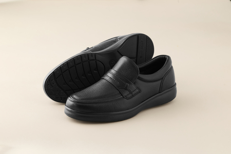 AKIO GOLF 5011 4E BL(クロ) 柔らかい鹿革使用 25.0cm オーソライト エクストラライトラバー付きEVA 黒 靴 シューズ ゴルフ メンズ 鹿革 本革 革靴 紳士靴【（株）アキオ製靴】[F15901-3]