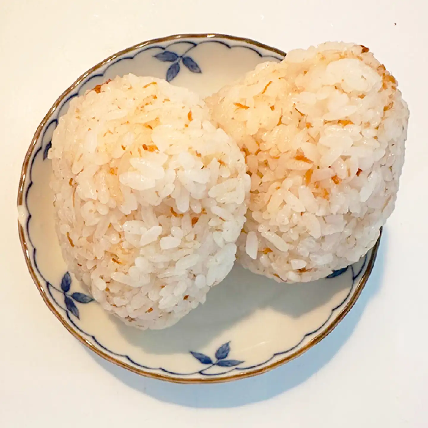 お魚屋さんの手作り 塩麹入りマグロジャーキー粉末 (4袋) お魚屋さん 手作り マグロ ふりかけ 塩こうじ 沖縄市 / 魚商ばってん[BCCE006]