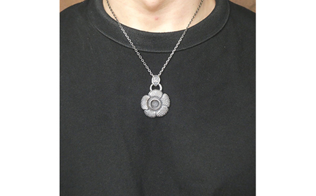 ラフレシアpendant