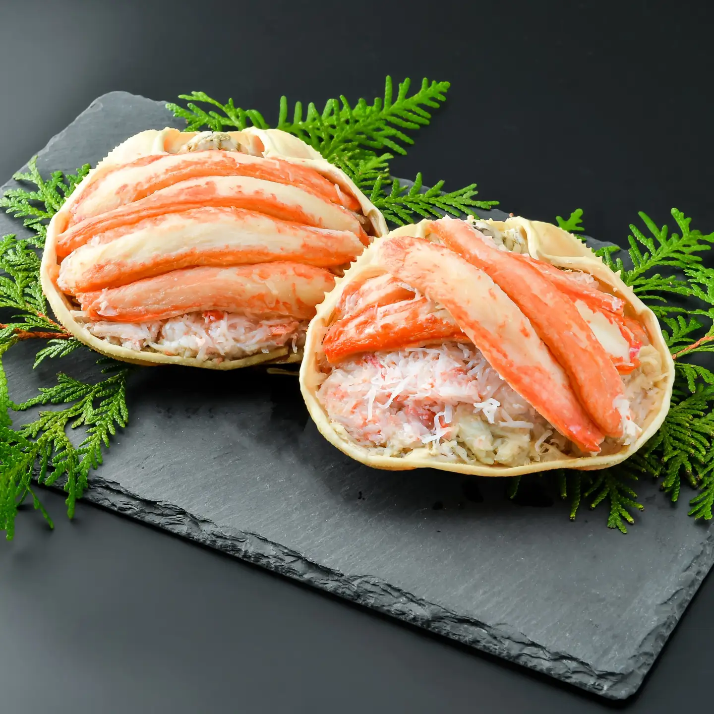 【数量限定】＜網走前浜産＞本ズワイガニ甲羅盛り【かに肉150g】2個 ABAI041