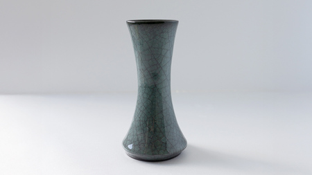 【氷裂貫入青瓷】花器 （小野寺裕司 作） 径7.6cm×高さ19.8cm