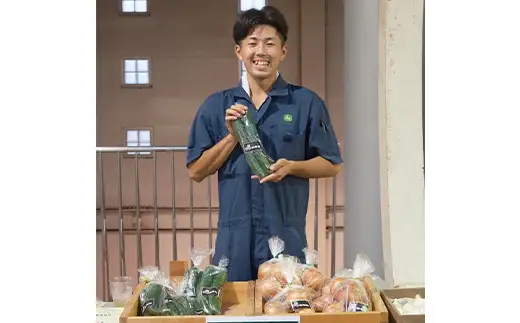 KAYAMORI FARMのにんにく 約1kg（10～15玉） F6U-375