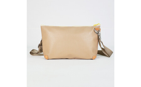 TENT BAG MORGAN.04　防水ショルダーバッグ【ベージュ】 AJU0005VC02