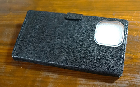 本革製手帳型iPhoneカバー iPhone13ProMax用 ＜グリーン＞ 国産牛ヌメ革 ハンドメイド スマホ 手帳型 カバー iPhone iPhone13ProMax 本革 レザー 革製品 グリーン  ファッション小物 ファッションアイテム ファッション F6L-1298
