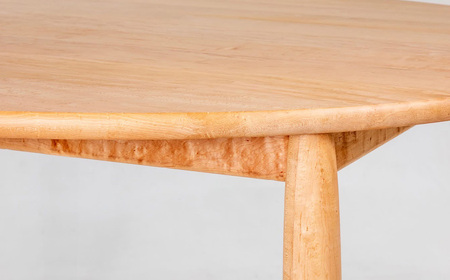 府中家具　Carving table　φ1200　ブラックチェリー ／ 無垢 テーブル 円形 ラウンドテーブル 木製 家具 ダイニングテーブル 北欧 インテリア デザイン家具 安定感 彫刻脚 職人家具 オイル仕上げ 天然木 府中市 広島県 No.1201-03