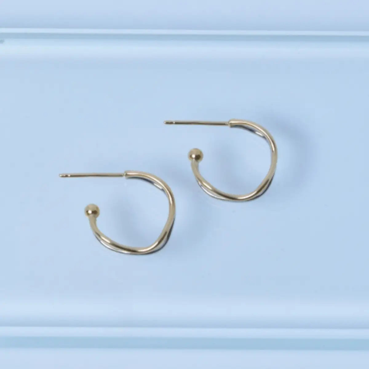 コンビ ダブルウェーブ スタッドピアス K18/pt900 FC-0080 SWCA022