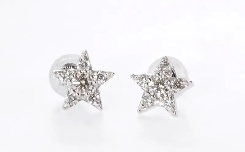 PT900　天然ダイヤモンド　ピアス　スター　0.30ct【MUP16356】
