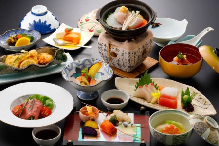 二日市温泉「大観荘」の１泊２食付きペア宿泊券