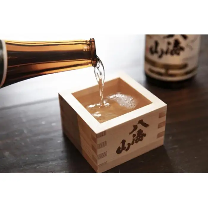 越後の名酒「八海山」 特別本醸造【四合瓶720ml×3本】| 八海山