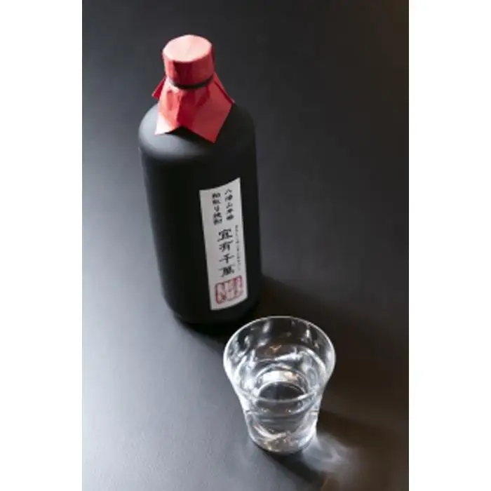 八海山本格粕取り焼酎「宜有千萬」720ml×6本| 焼酎